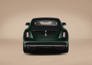 La Rolls-Royce Spectre Série II électrique bénéficie d'une série d'améliorations techniques
