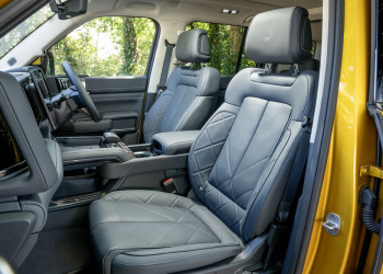 Le SUV Denza Bao 5 hybride rechargeable développe une puissance cumulée de 544 ch