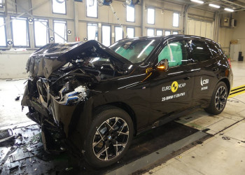 Le SUV de taille intermédiaire BMW X3 obtient cinq étoiles aux crash-tests Euro NCAP 2025