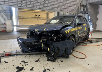 La BMW iX3 obtient la note de cinq étoiles aux tests Euro NCAP dans le cadre du protocole d'évaluation 2026