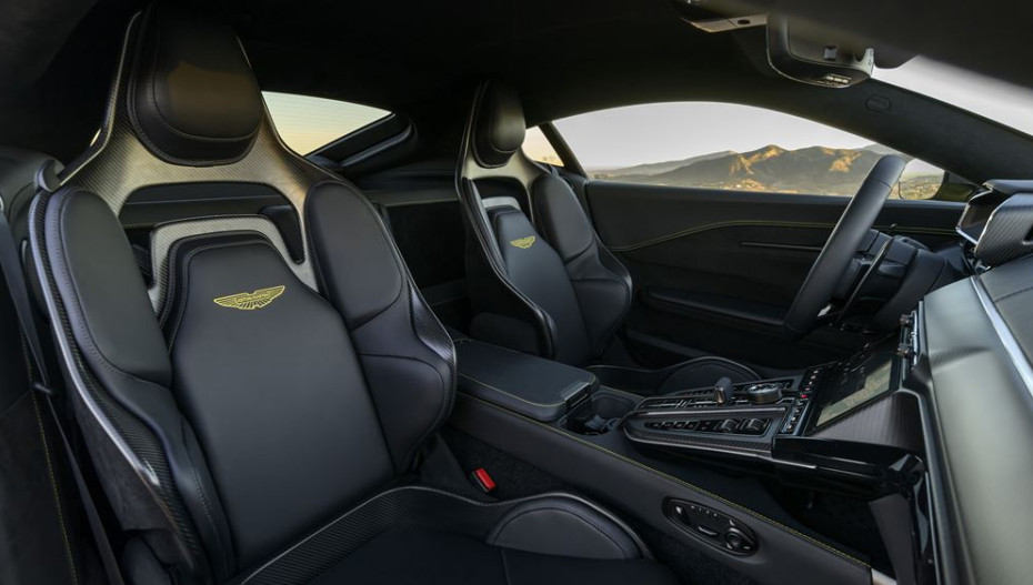 ASTON MARTIN Vantage