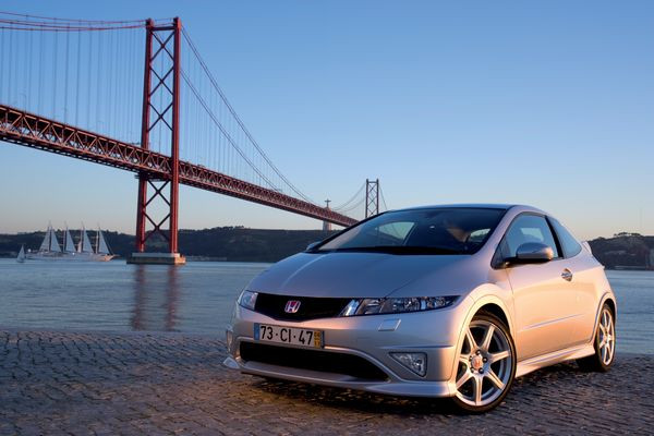 HONDA Civic Type R 2.0 i-VTEC Type R Heritage Navi