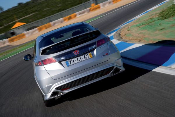 HONDA Civic Type R 2.0 i-VTEC Type R Heritage Navi