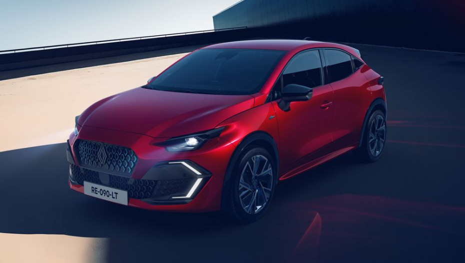 Location longue durée sur 37 mois et 30 000 km Clio Evolution TCE 115 avec un 1er loyer majoré de 2 500 € suivi de 37 loyers de 180 €/mois