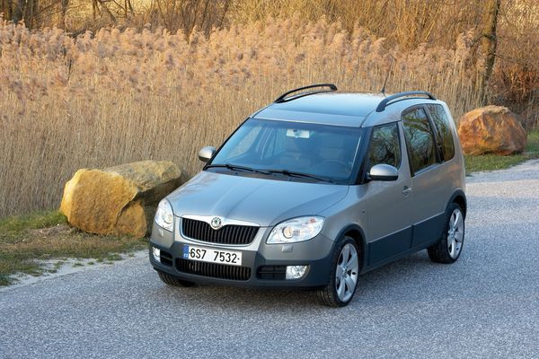 SKODA Roomster Scout