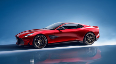 ASTON MARTIN Vanquish