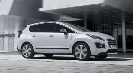 PEUGEOT 3008 HYbrid4 2.0 HDi Electric 200 Style BMP