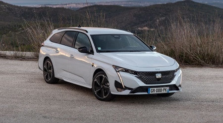 PEUGEOT e-308 SW