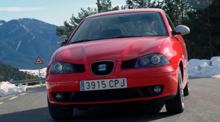 SEAT Ibiza 5 portes 1.4i 16V 100 Sport