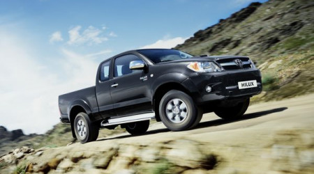 TOYOTA Hilux Xtra Cabine 2.8 D-4D 204 Lounge AWD