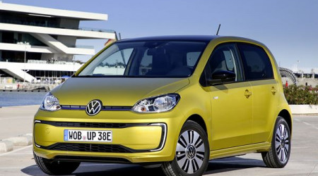 VOLKSWAGEN e-Up 61kW Style