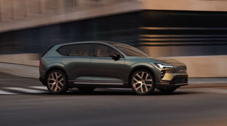 VOLVO EX60