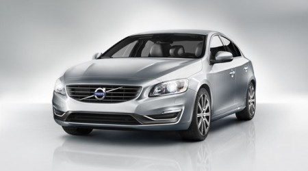 VOLVO S60 T3 150 R-Design Powershift