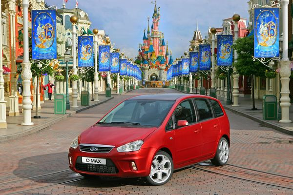FORD C-Max - Qualité - Ford C-Max : Un monospace compact agréable à ...